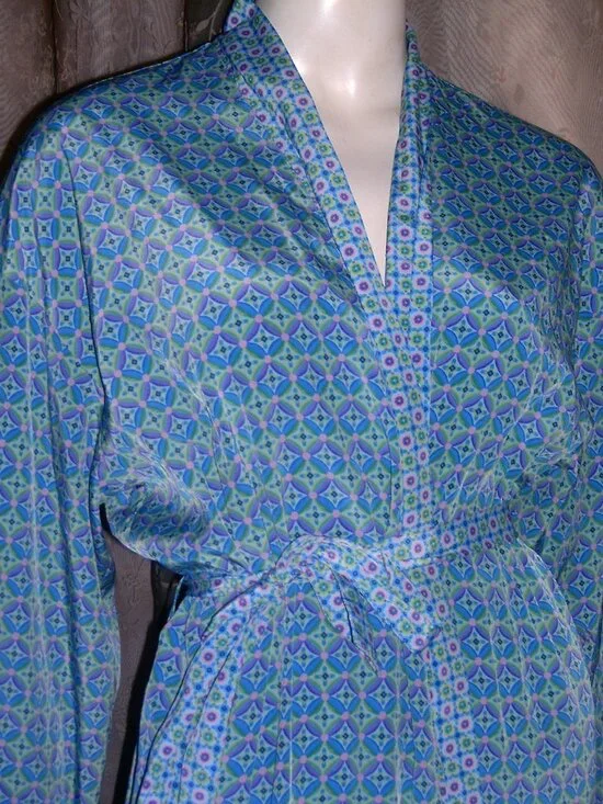 Vintage Reversible Blue Belted Robe M - Picture 6 of 17